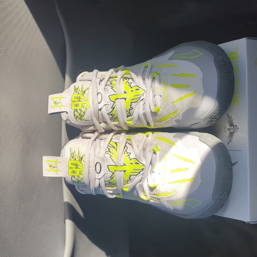 Lamelo ball chino hills shoes